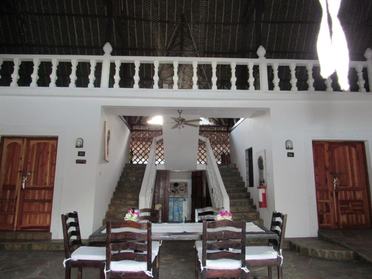 Karibuni Jeds Villas 85 & 86 Mambrui Exterior photo